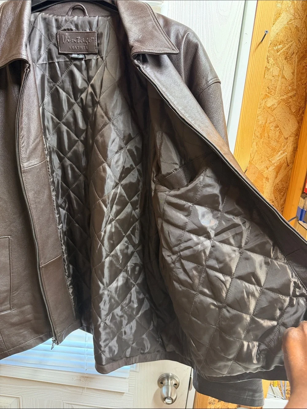 Vintage Old 100% brown Leather Mens Jacket..XXXL